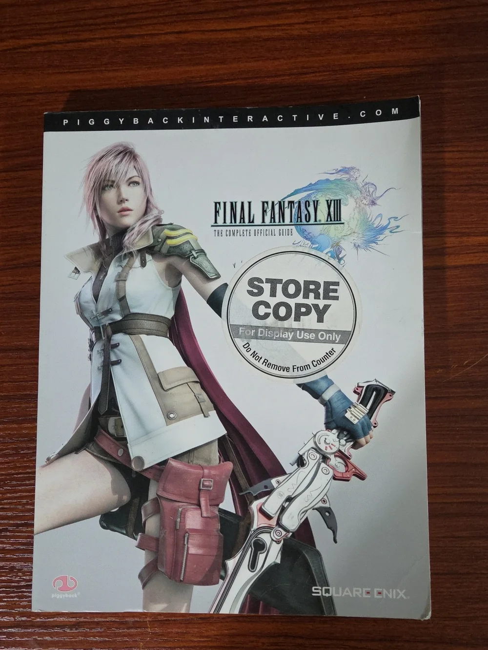 Final Fantasy XIII Official Guide - GAMESTOP Store Copy (RARE)